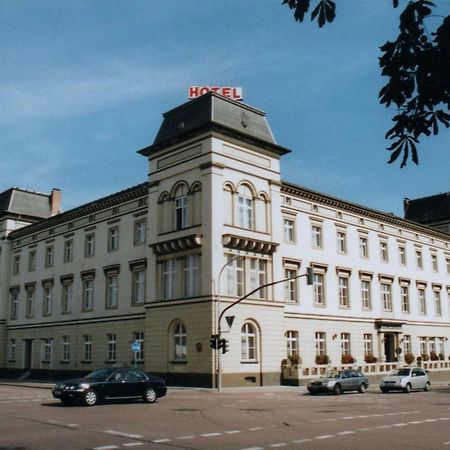 Hotel "Stadt Koethen" Koethen  Extérieur photo